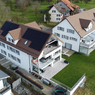 Mehrfamilienhaus Zihlschlacht Neubau Mehrfamilienhaus Zihlschlacht 26.520 kWp